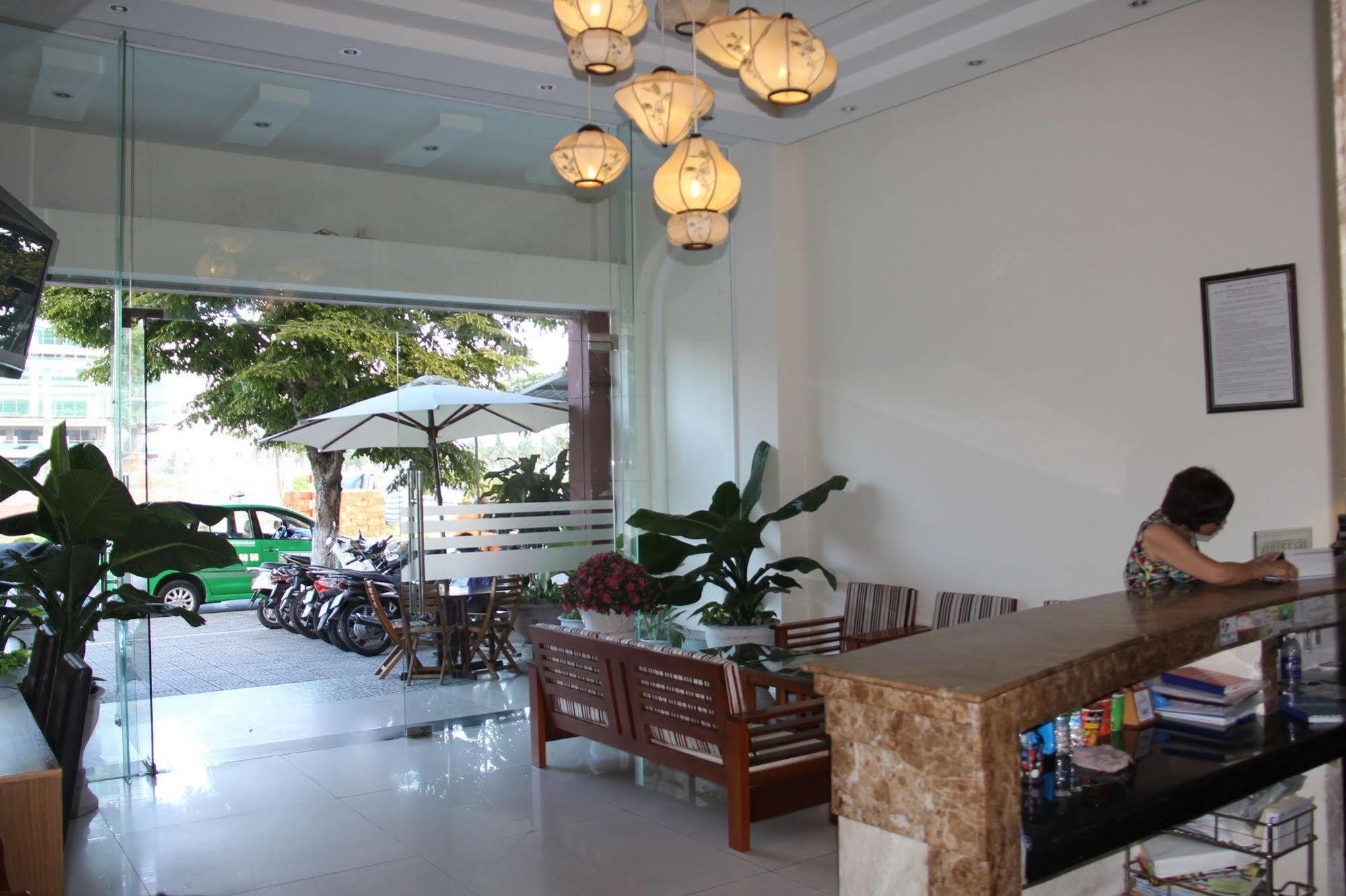 Trung Duong Da Nang Beach Hotel 外观 照片